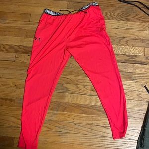 Hot pink under armor loose leggings